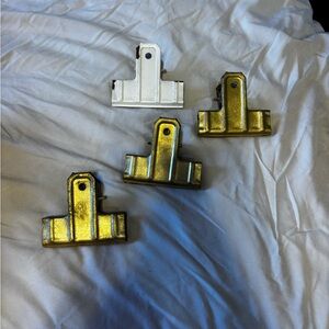 Gold and White Wall Decor Clips